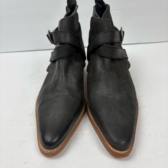 NWT Free People Black Looped Ankle Boot Strappy Pointed Toe Womens size 38.5 8.5 - Picture 3 of 11